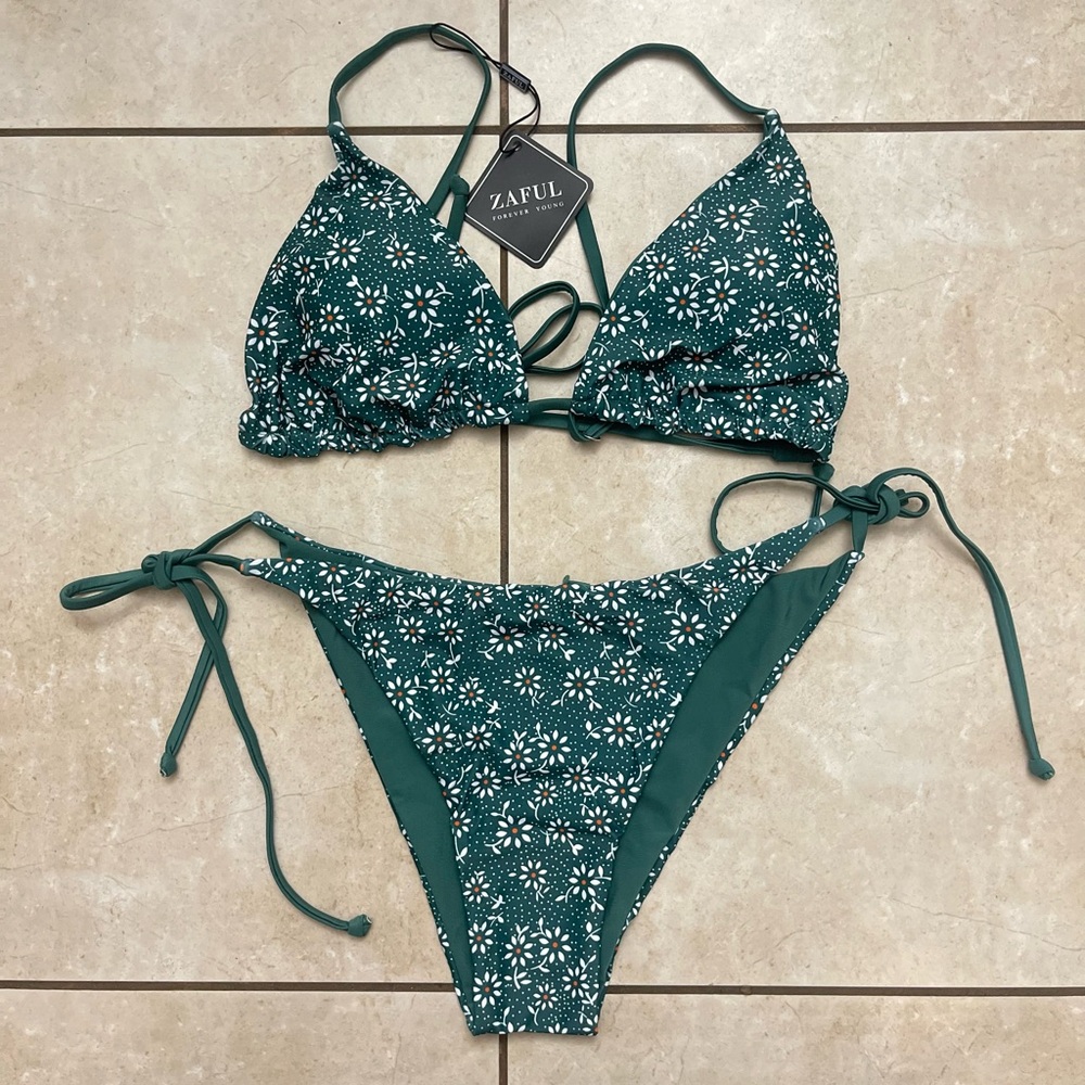 NEW Zaful Green Floral Bikini (x-large)